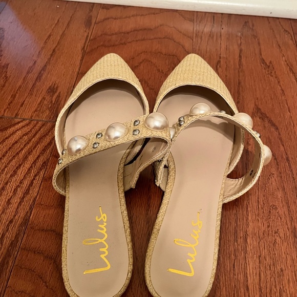 Lulu’s Mules - Picture 3 of 3